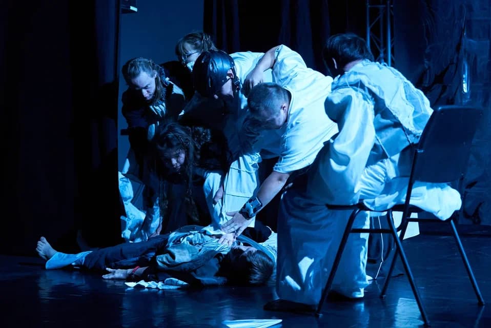 Окно из наружу